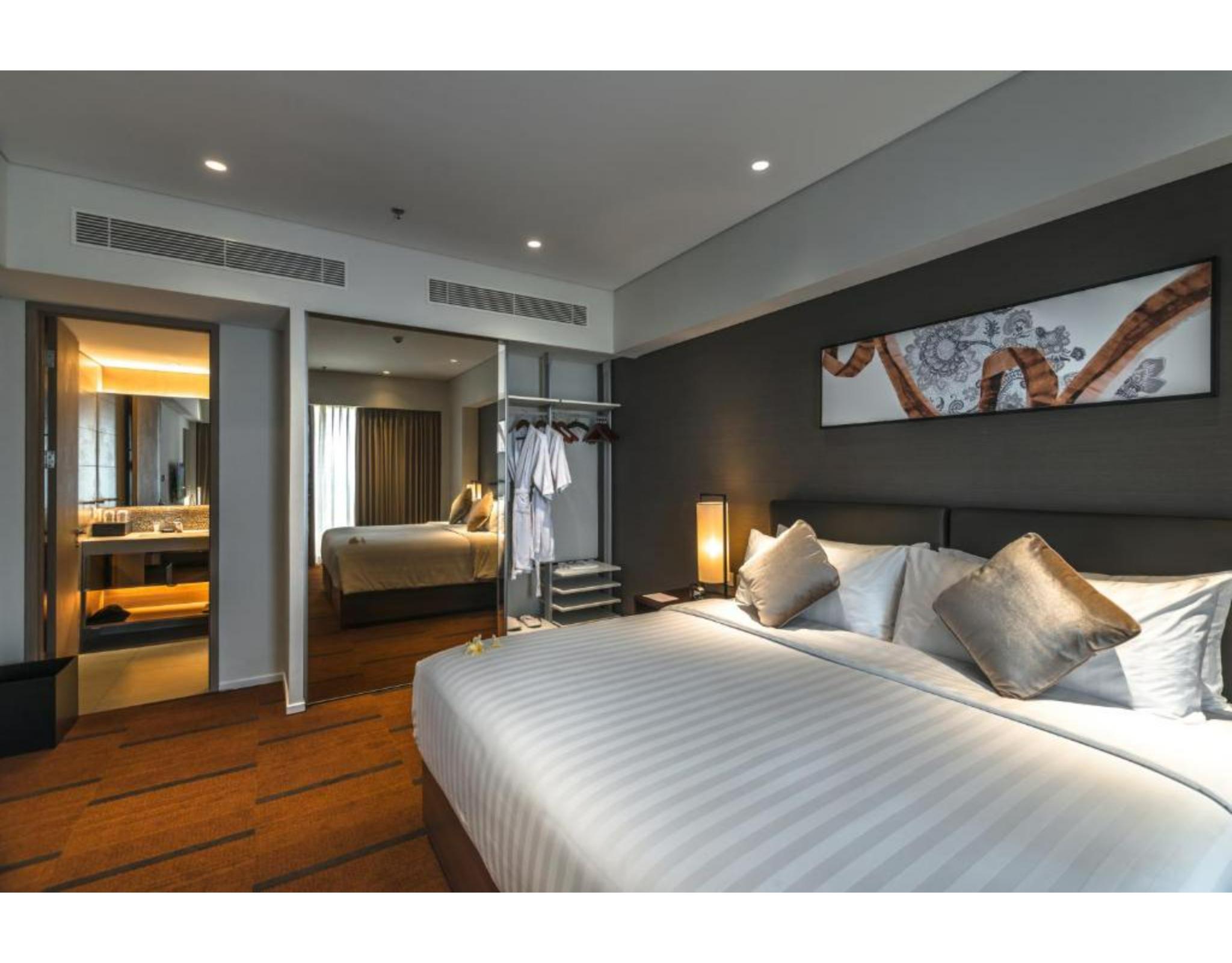 โอ๊ควูด โฮเต็ล แอนด์ เรสซิเดนซ์ ซูราบายา Aparthotel สุราบายา ภายนอก รูปภาพ