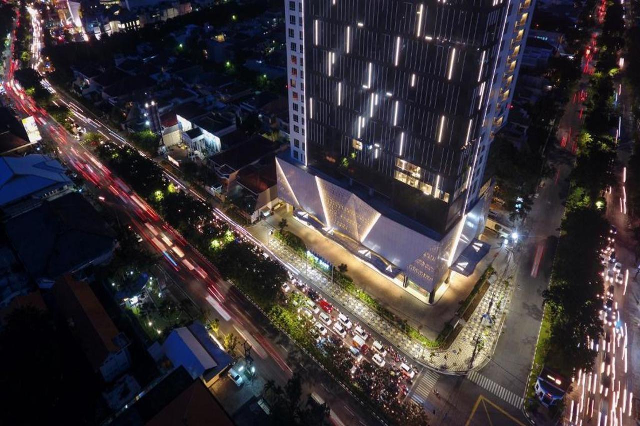 โอ๊ควูด โฮเต็ล แอนด์ เรสซิเดนซ์ ซูราบายา Aparthotel สุราบายา ภายนอก รูปภาพ