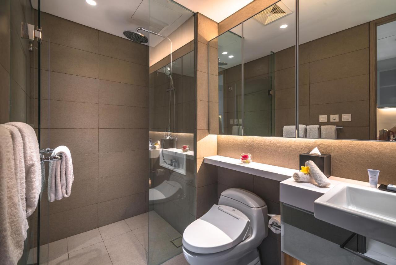โอ๊ควูด โฮเต็ล แอนด์ เรสซิเดนซ์ ซูราบายา Aparthotel สุราบายา ภายนอก รูปภาพ